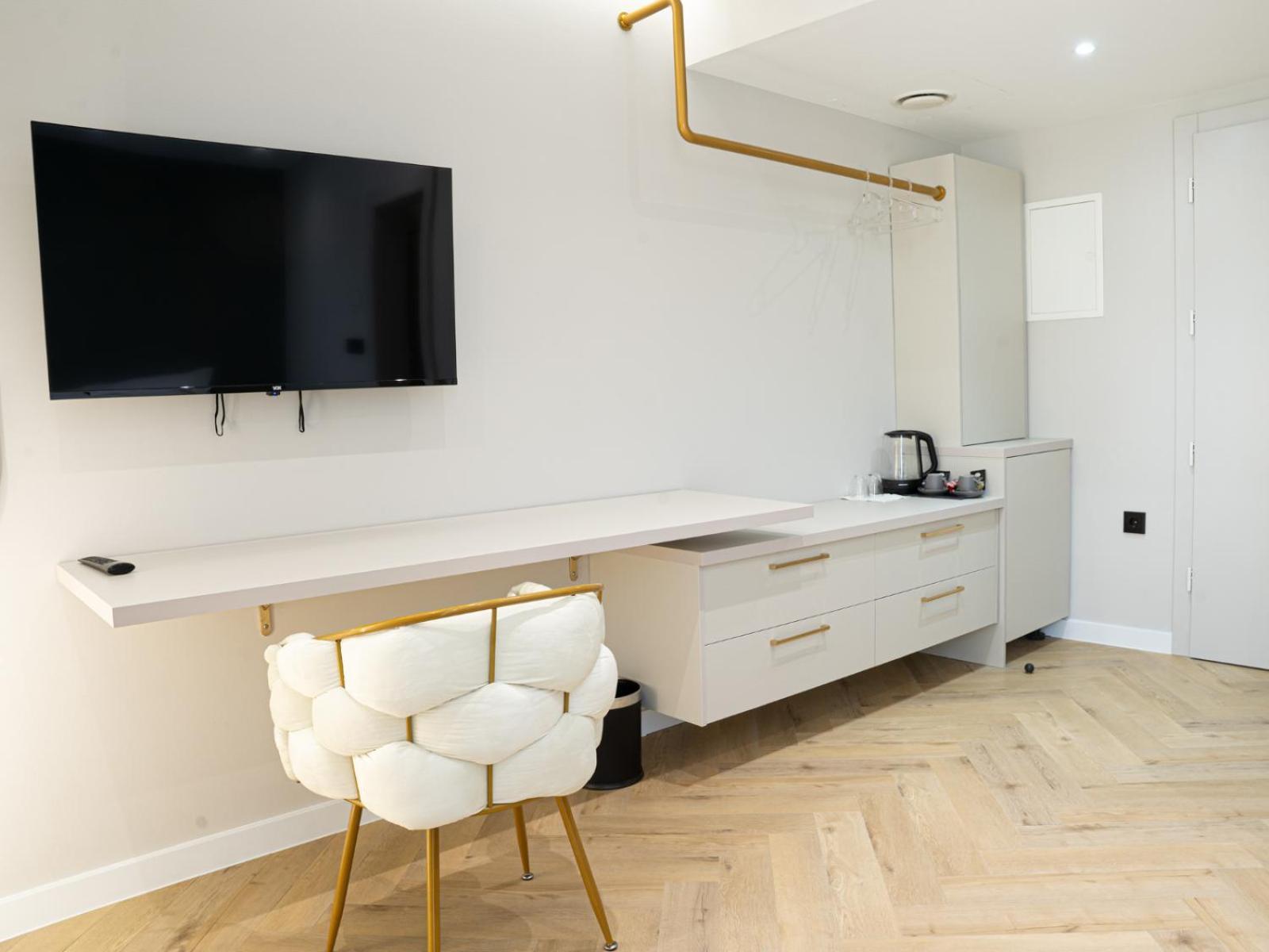 Lala Hotel Босанска Крупа Екстериор снимка